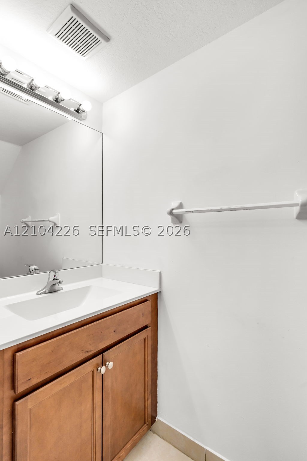 11555 Sw 248th Ln Property Photo 14