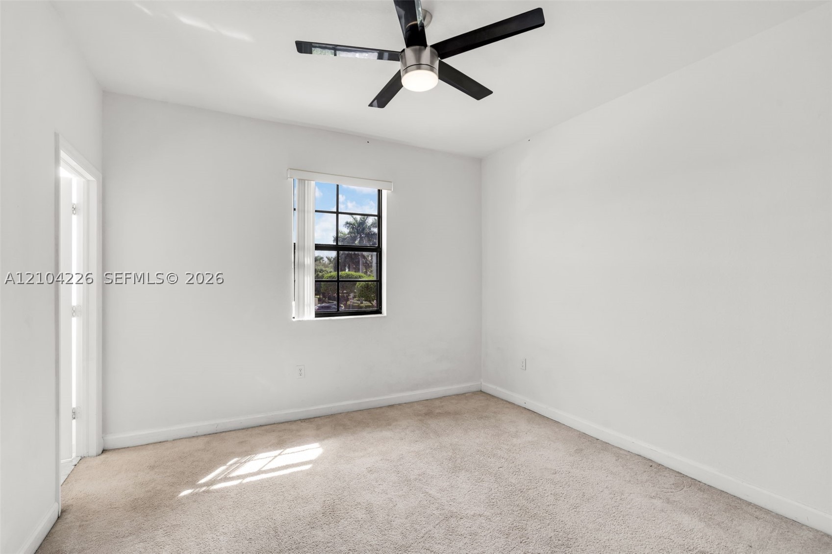 11555 Sw 248th Ln Property Photo 16