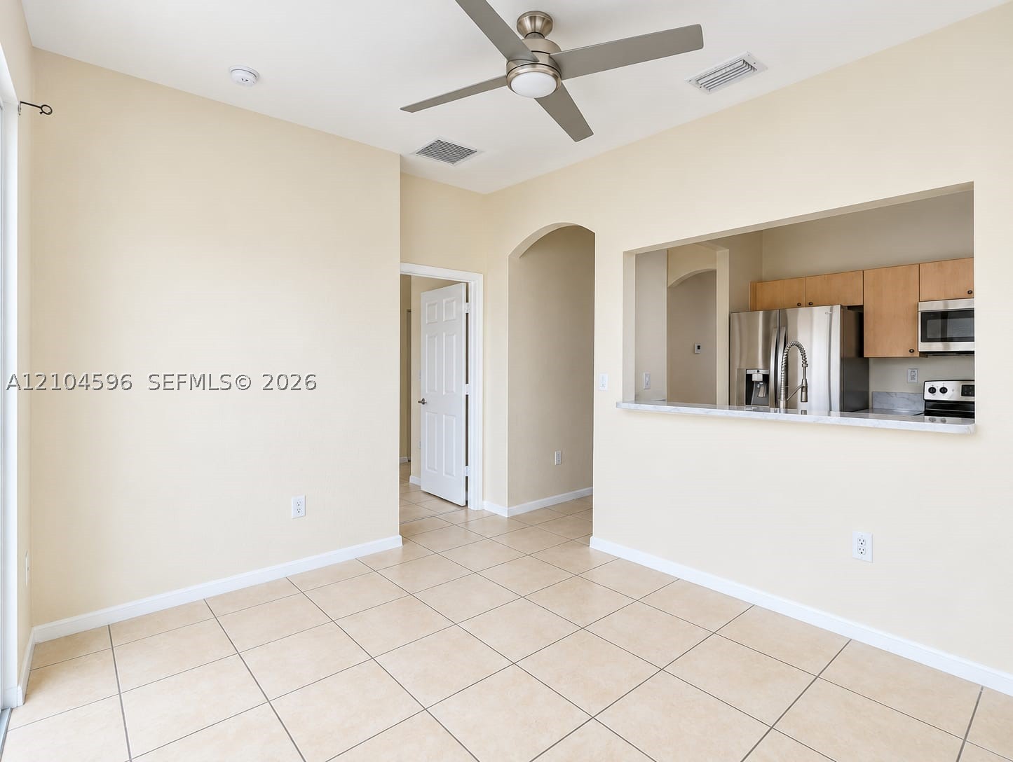 10968 Sw 236th Ter Property Photo 4