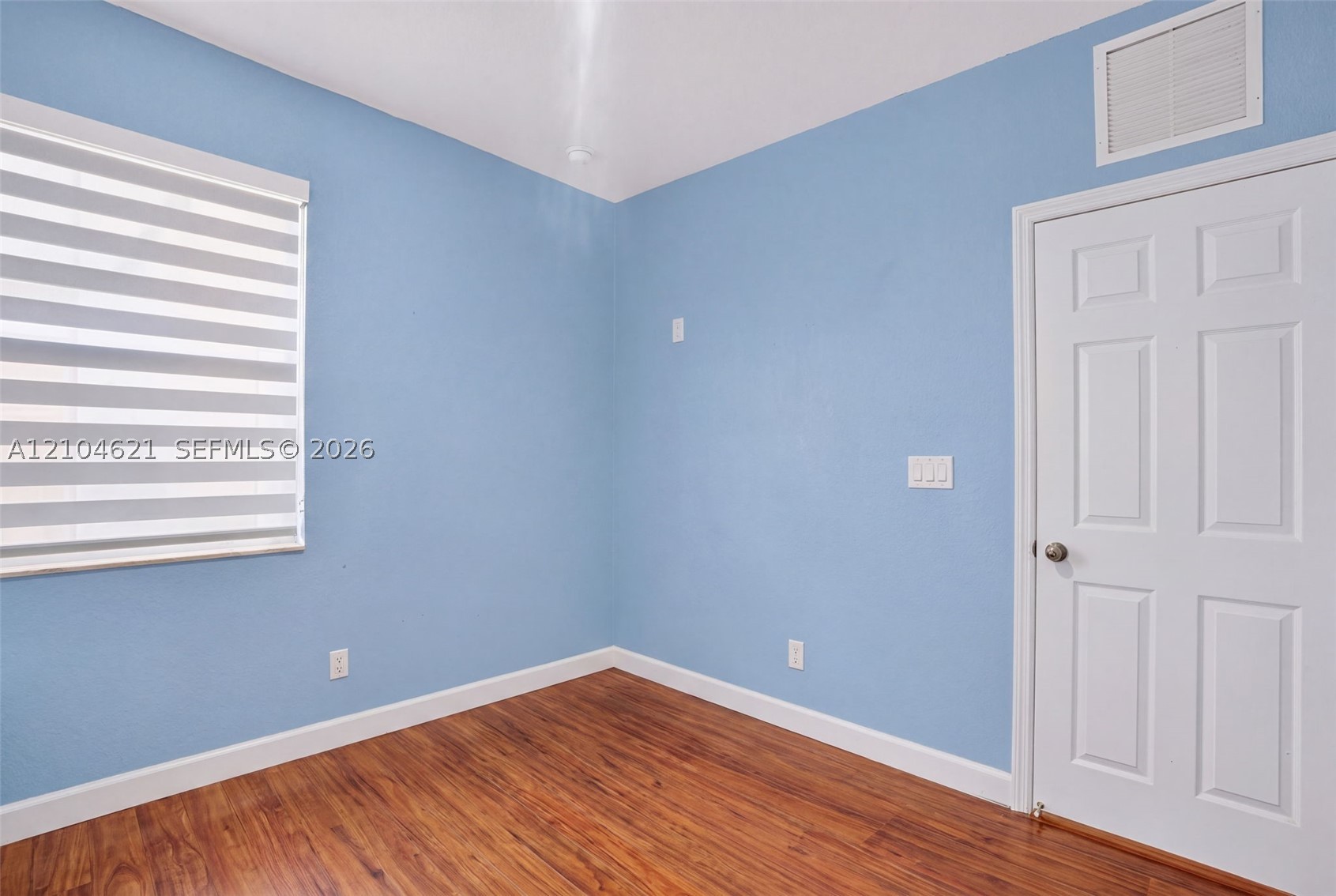 1490 Ne 33rd Rd 104-18 Property Photo 27