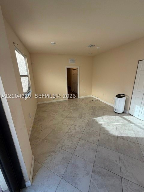 A12104929 Property Photo 11
