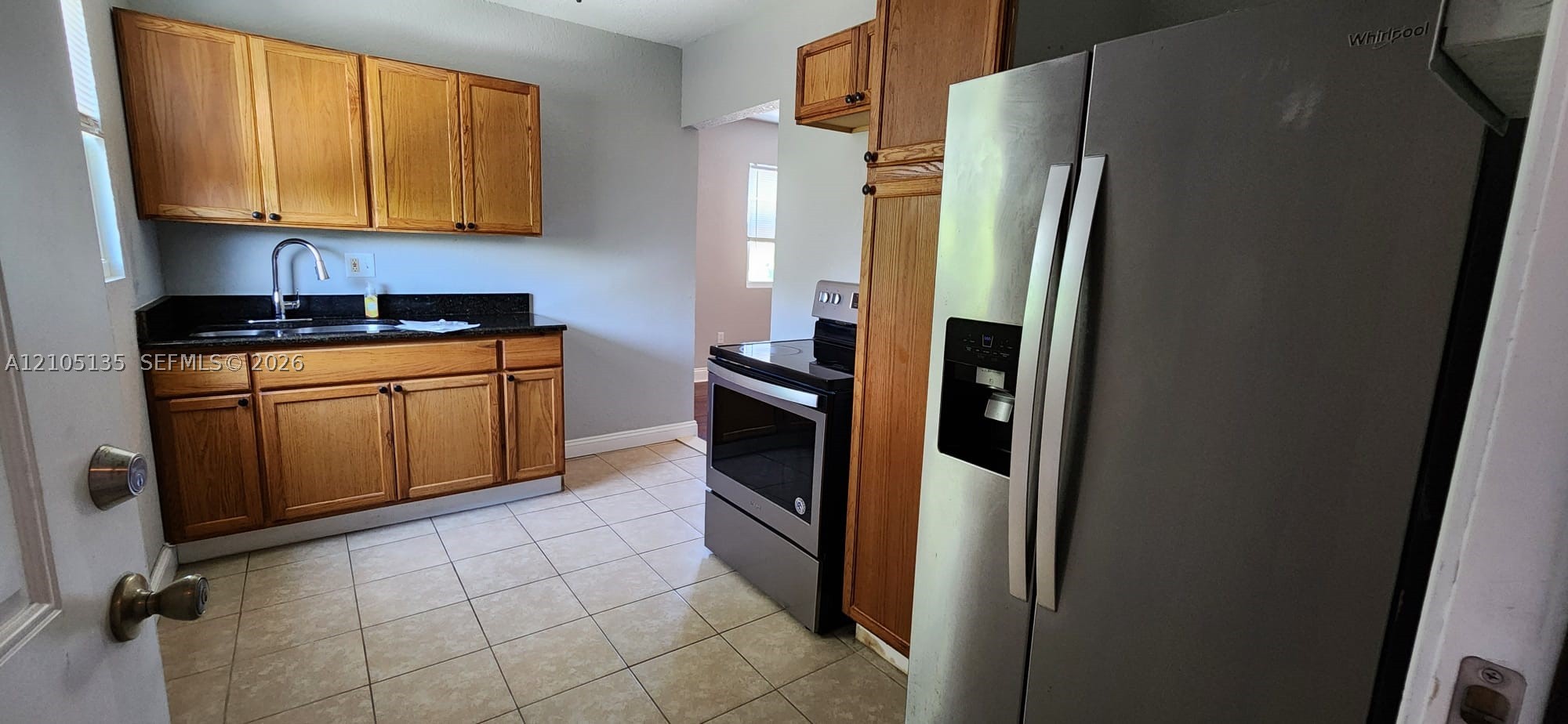 306 Hawthorne Dr 3 Property Photo 1