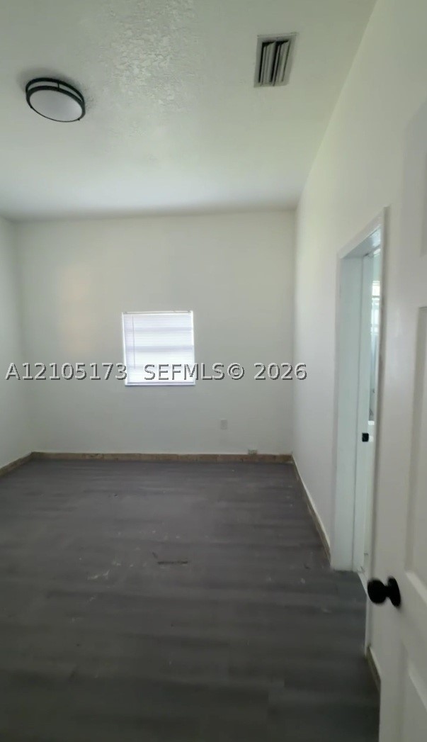 2978 Nw 28th St 1 Property Photo 3
