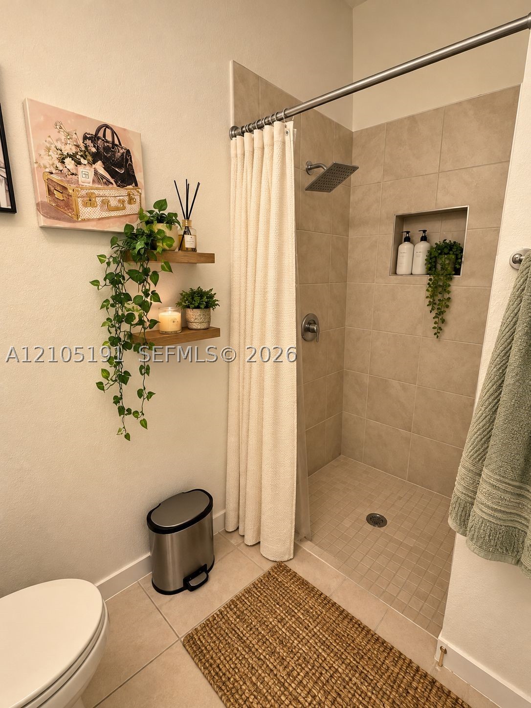 249 Ne 3rd Ct Property Photo 23