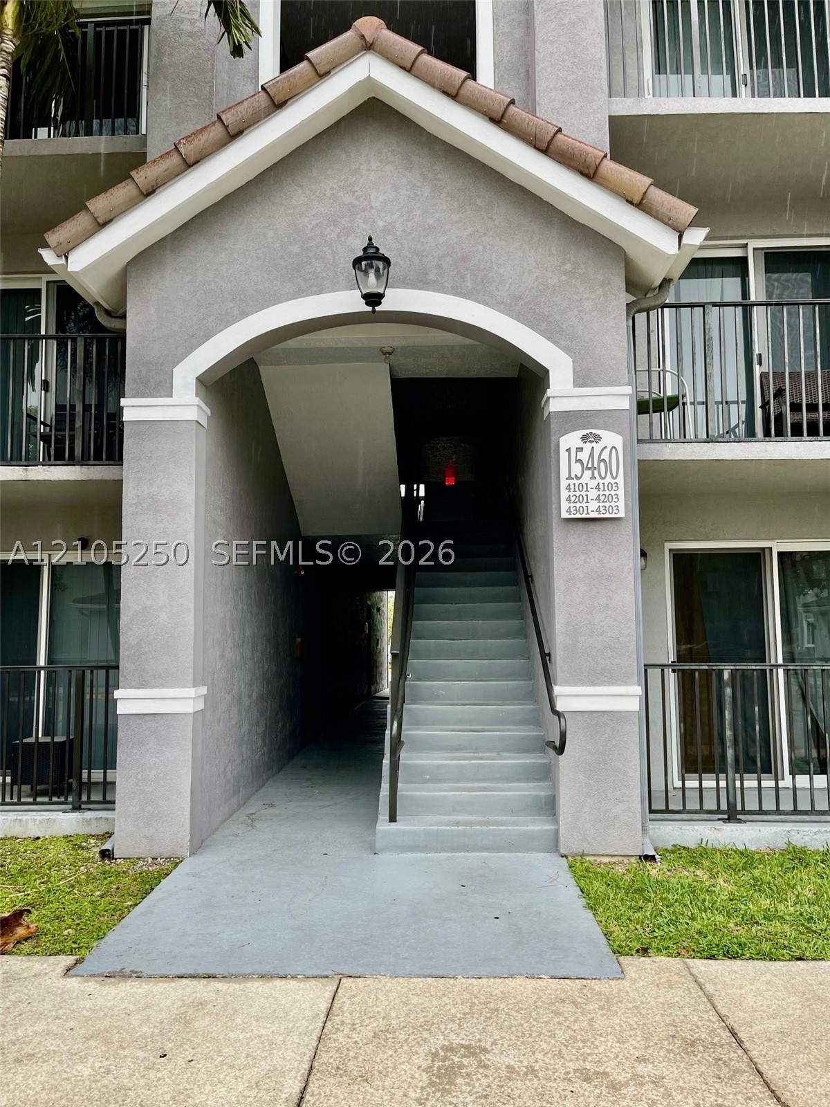 15460 SW 284th St 4204 Property Photo 1