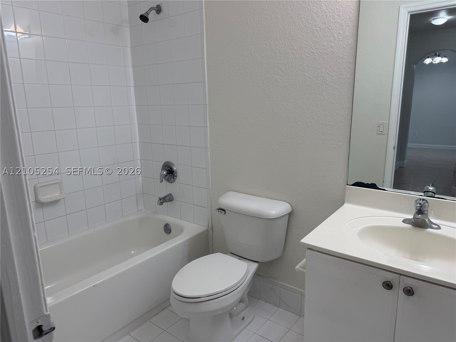 1543 Se 25th St 201 Property Photo 4