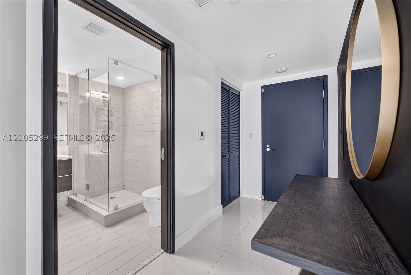 9940 W Bay Harbor Dr 6c-n Property Photo 3