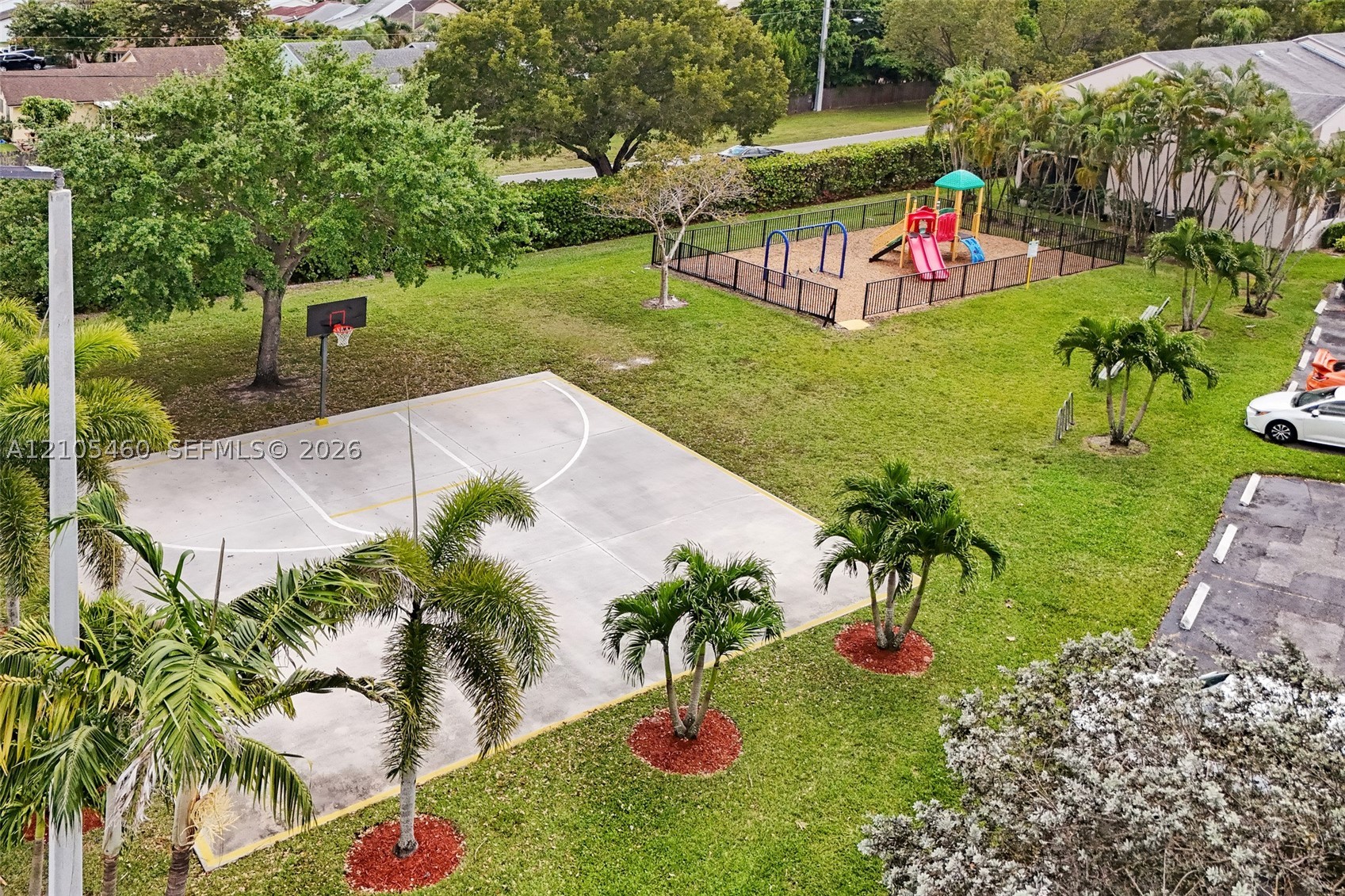 A12105460 Property Photo 14