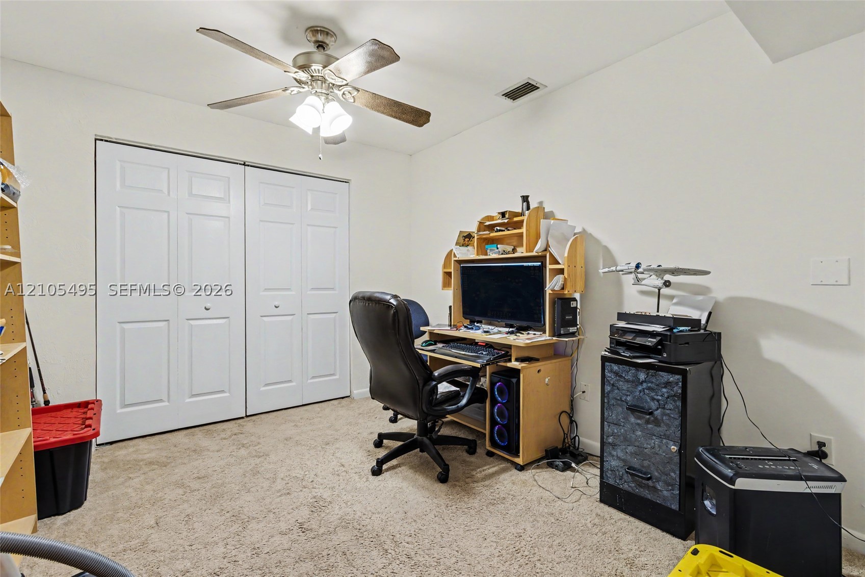 889 Hamilton Dr 889l Property Photo 4