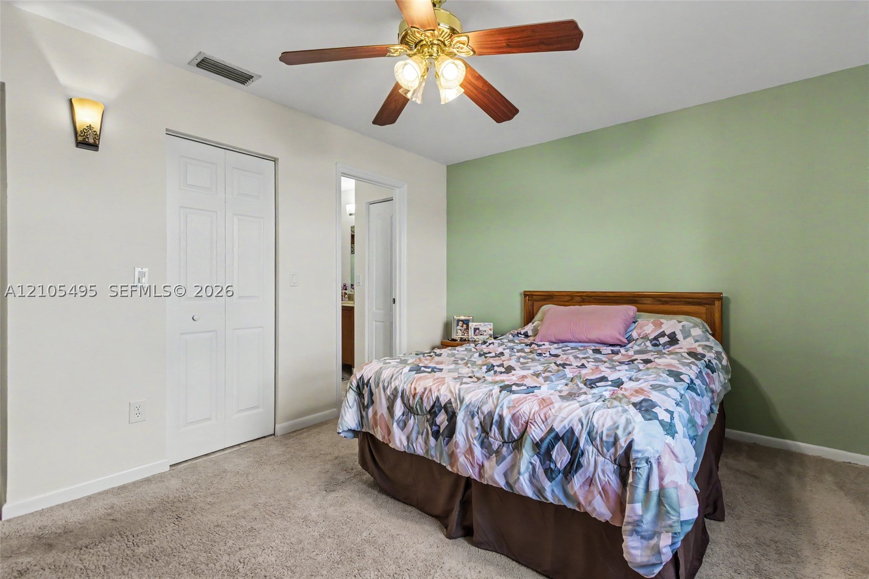 889 Hamilton Dr 889l Property Photo 18