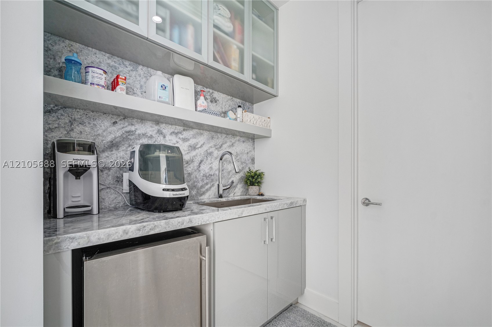 164 W Avenue C Property Photo 32