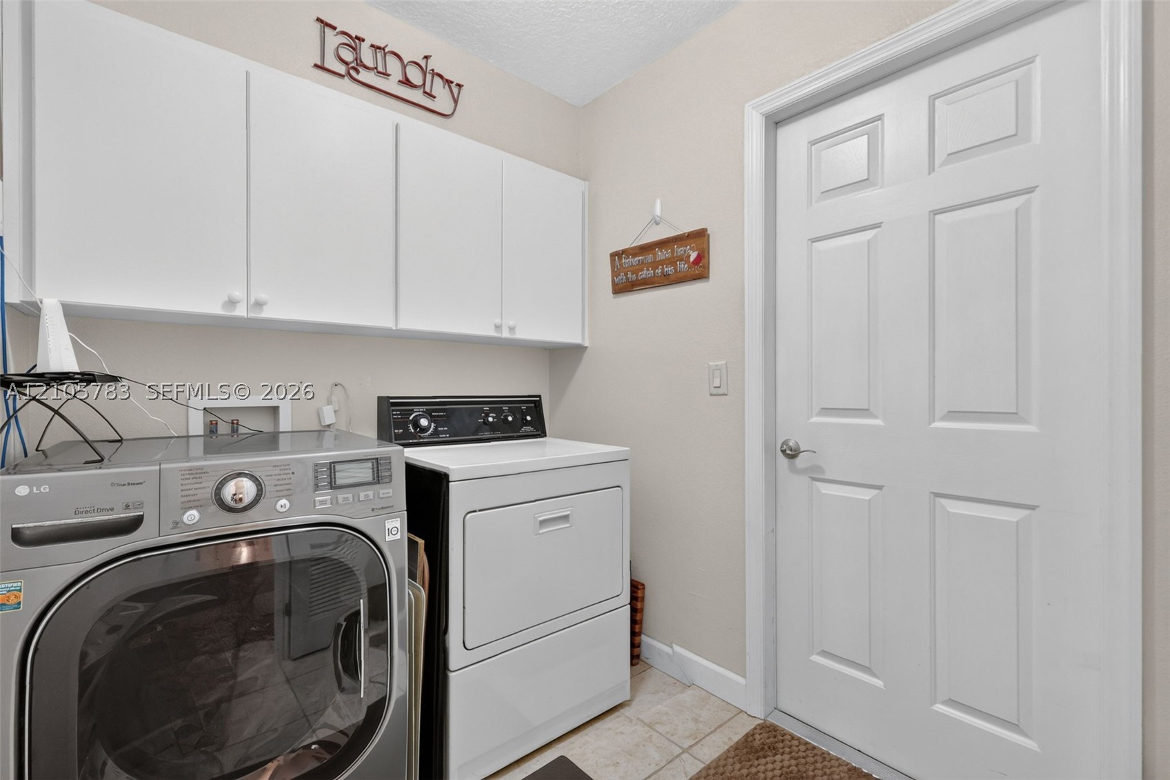 8889 Bridgeport Way Circle Property Photo 29