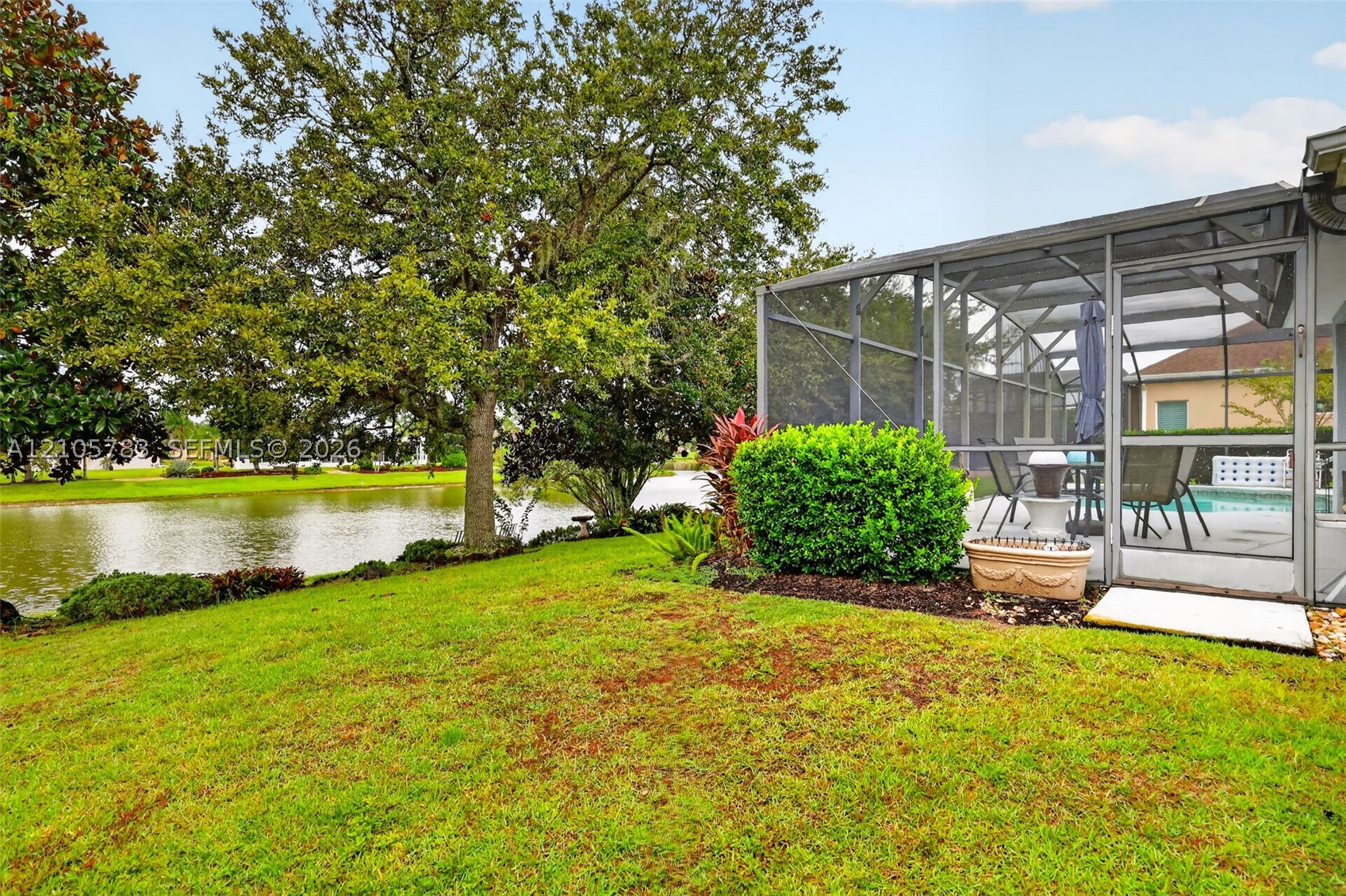 8889 Bridgeport Way Circle Property Photo 34
