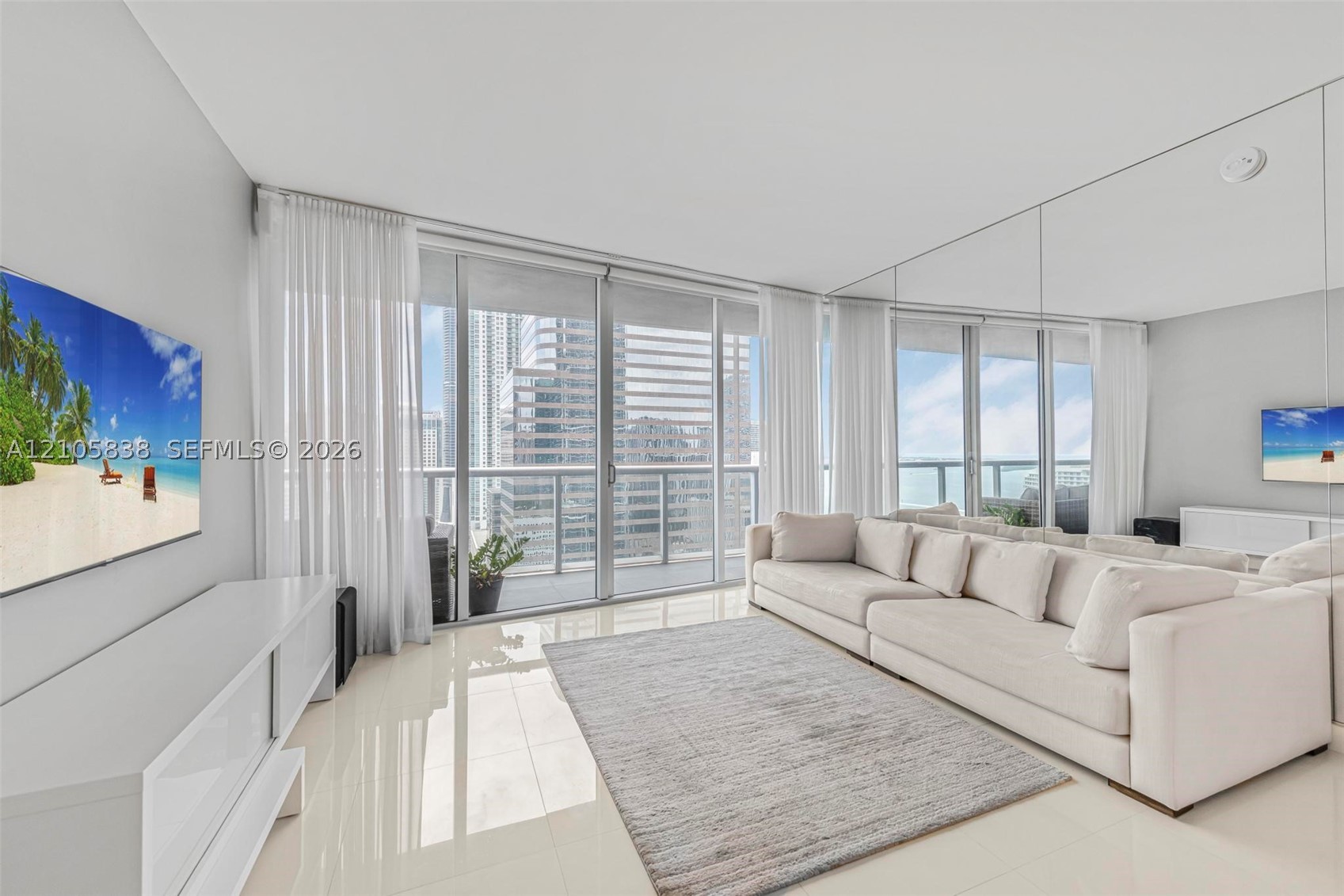 495 Brickell Ave 2411 Property Photo 1