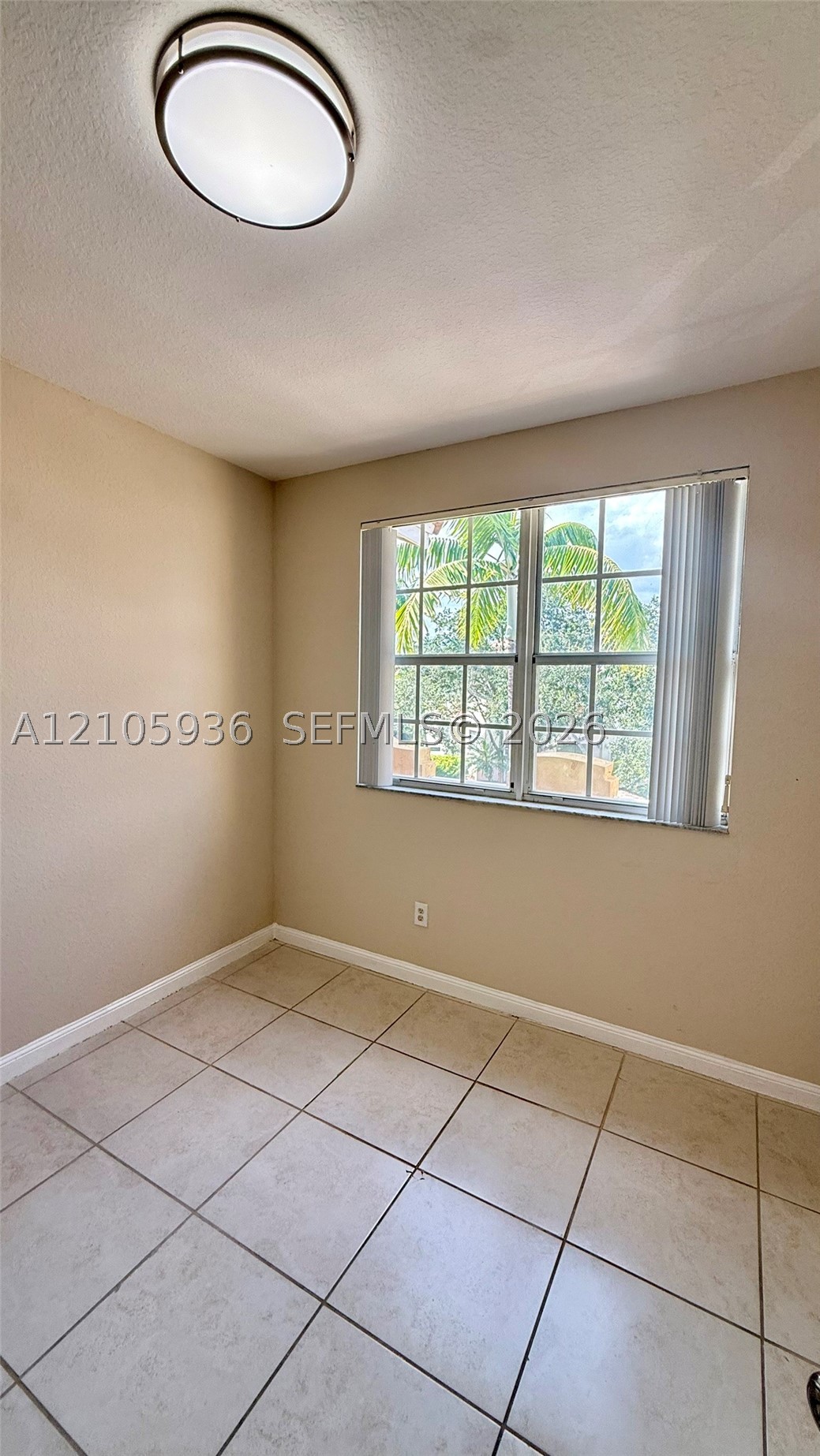 427 Ne 21st Ter 427 Property Photo 14