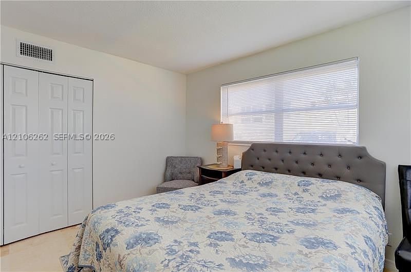 2212 Ne 1st Way 101 Property Photo 14
