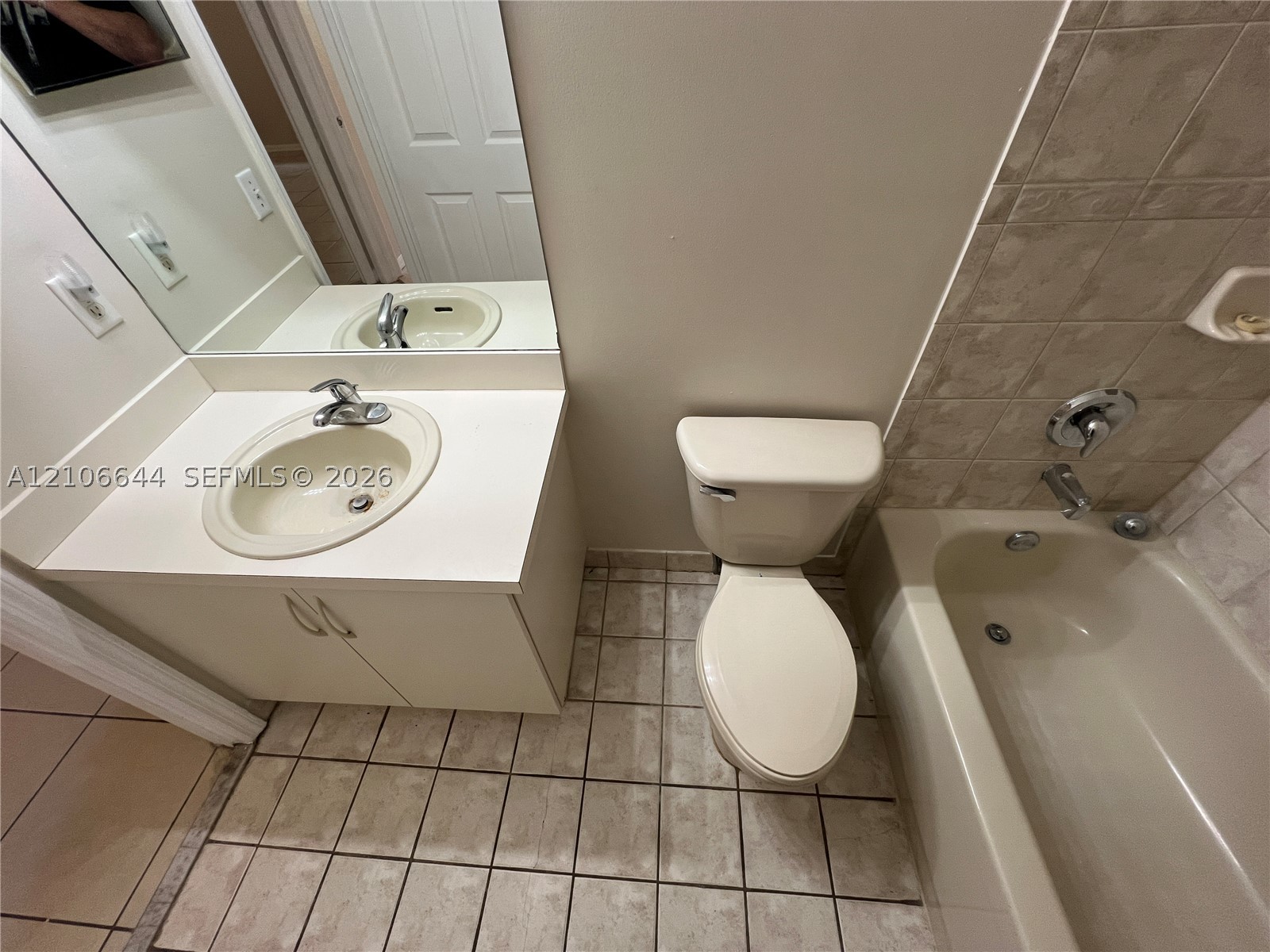 1489 Sw 1 St . Property Photo 47
