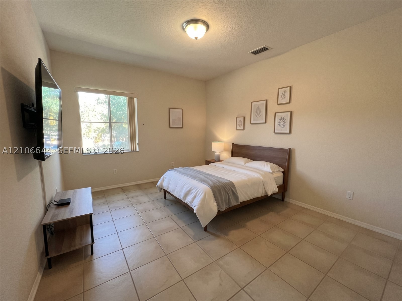 1489 Sw 1 St . Property Photo 52