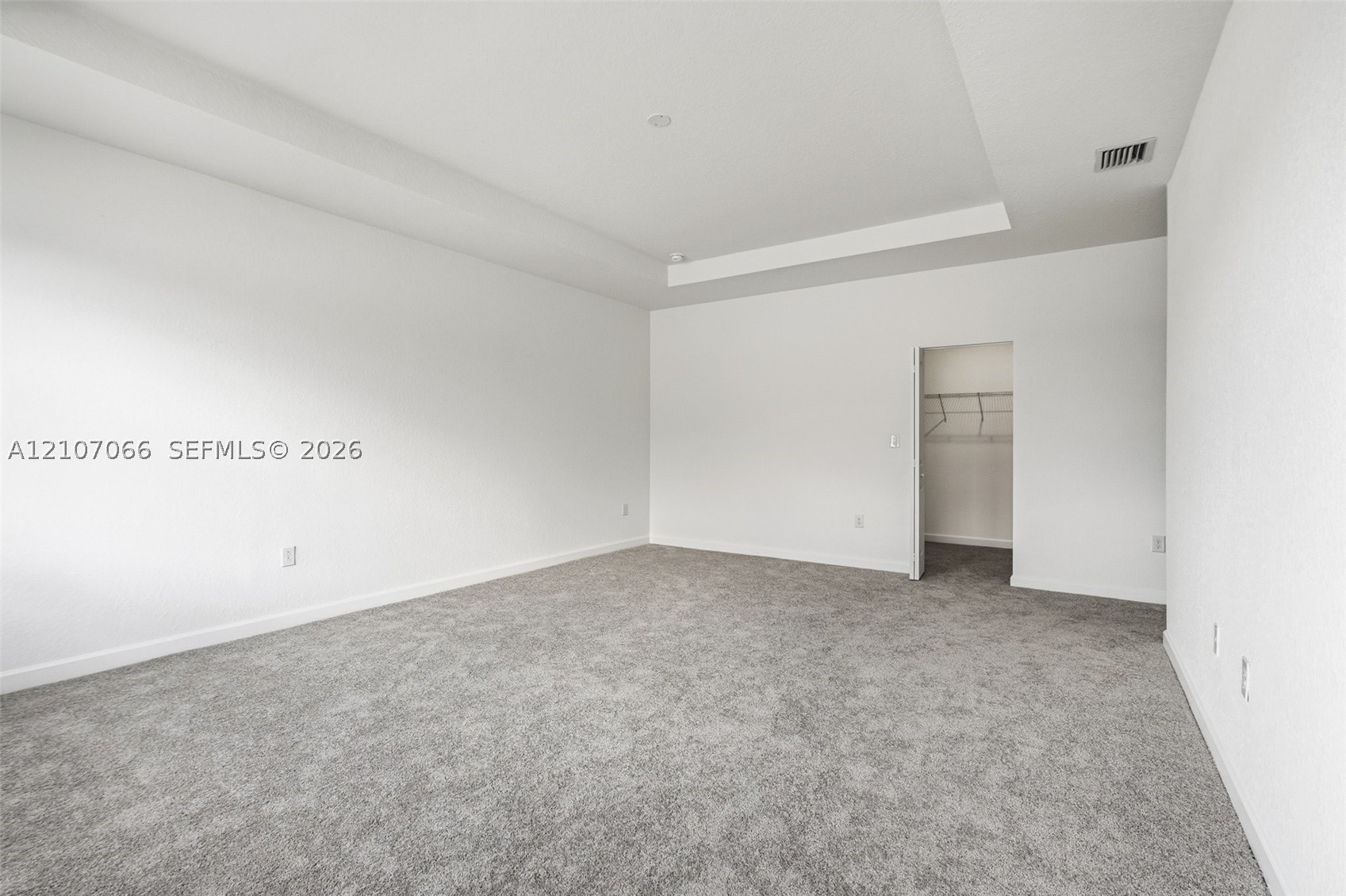 A12107066 Property Photo 41