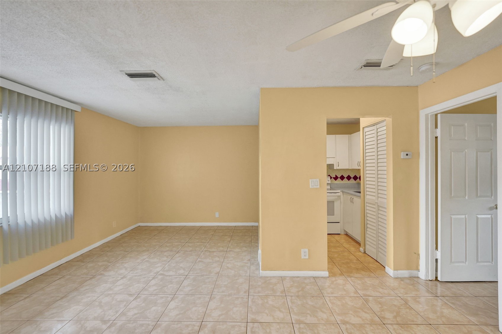 10301 Nw 36th St 2 Property Photo 10