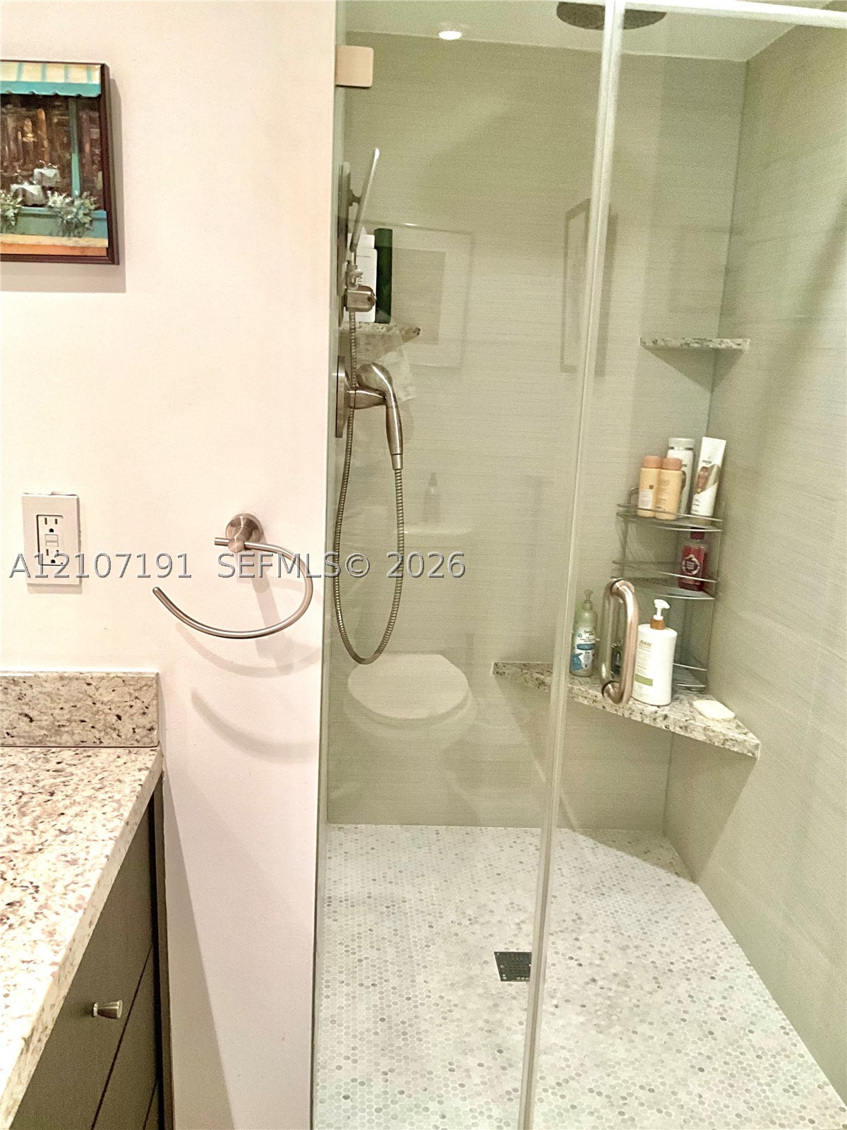 2500 Parkview Dr 1619 Property Photo 32