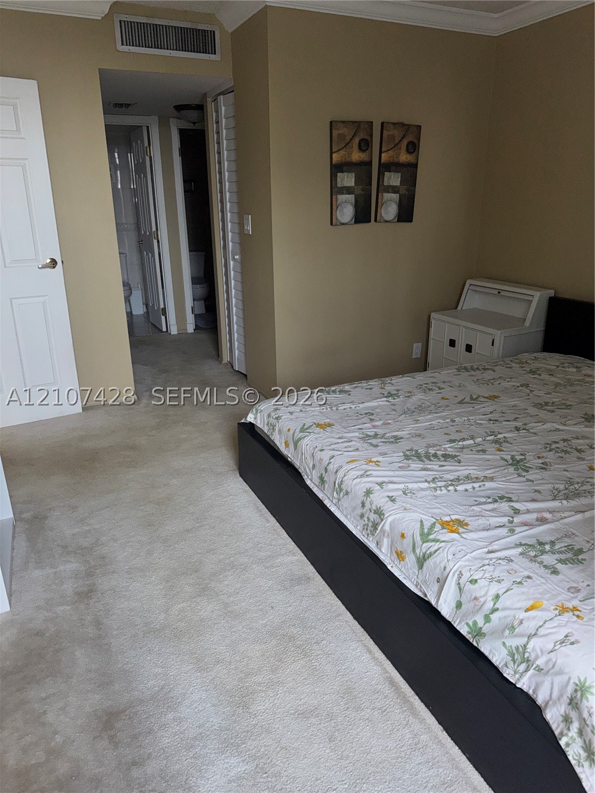 3475 N Country Club Dr 704 Property Photo 11