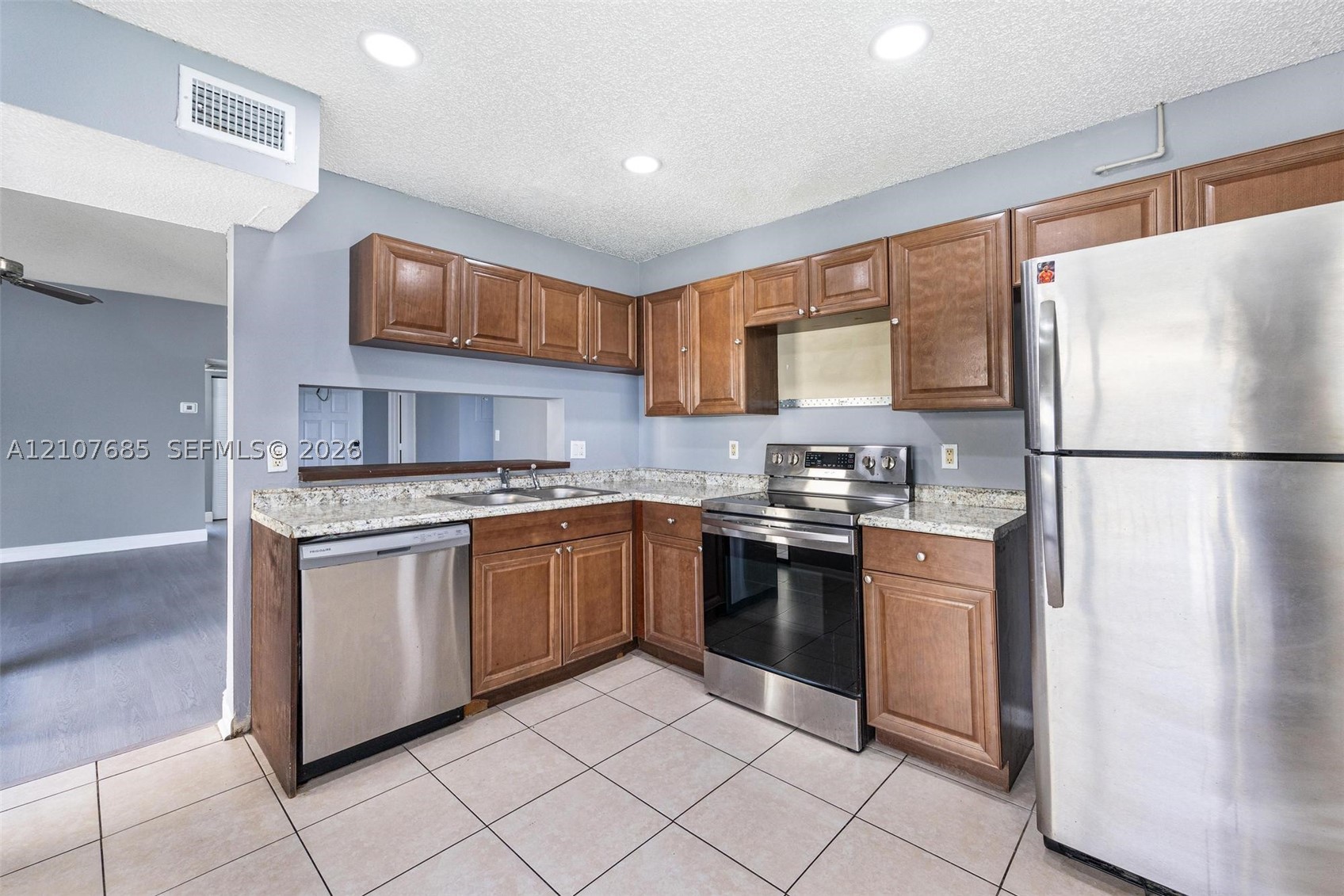 1460 Jefferson Dr 1460l Property Photo 13