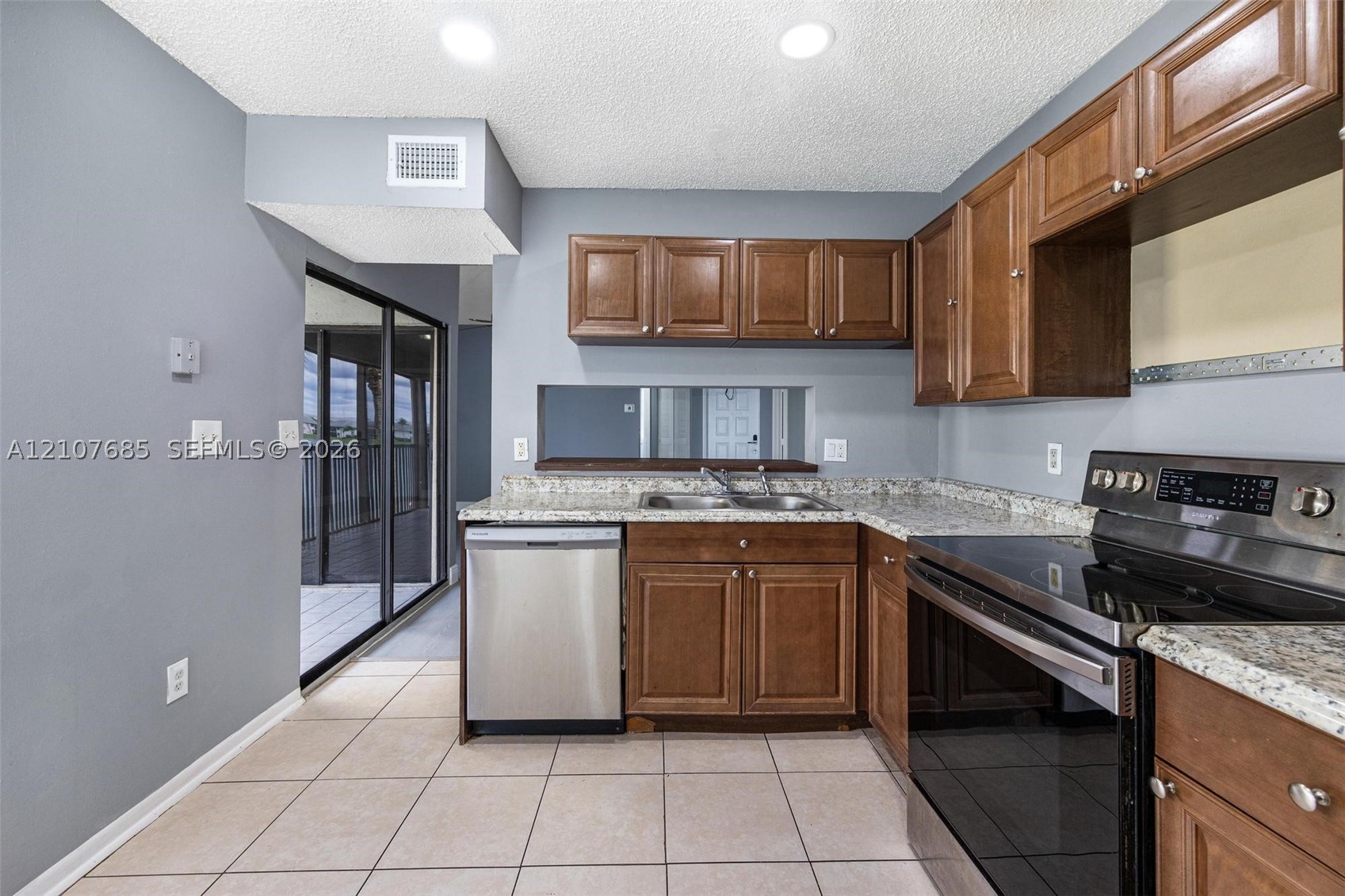 1460 Jefferson Dr 1460l Property Photo 14