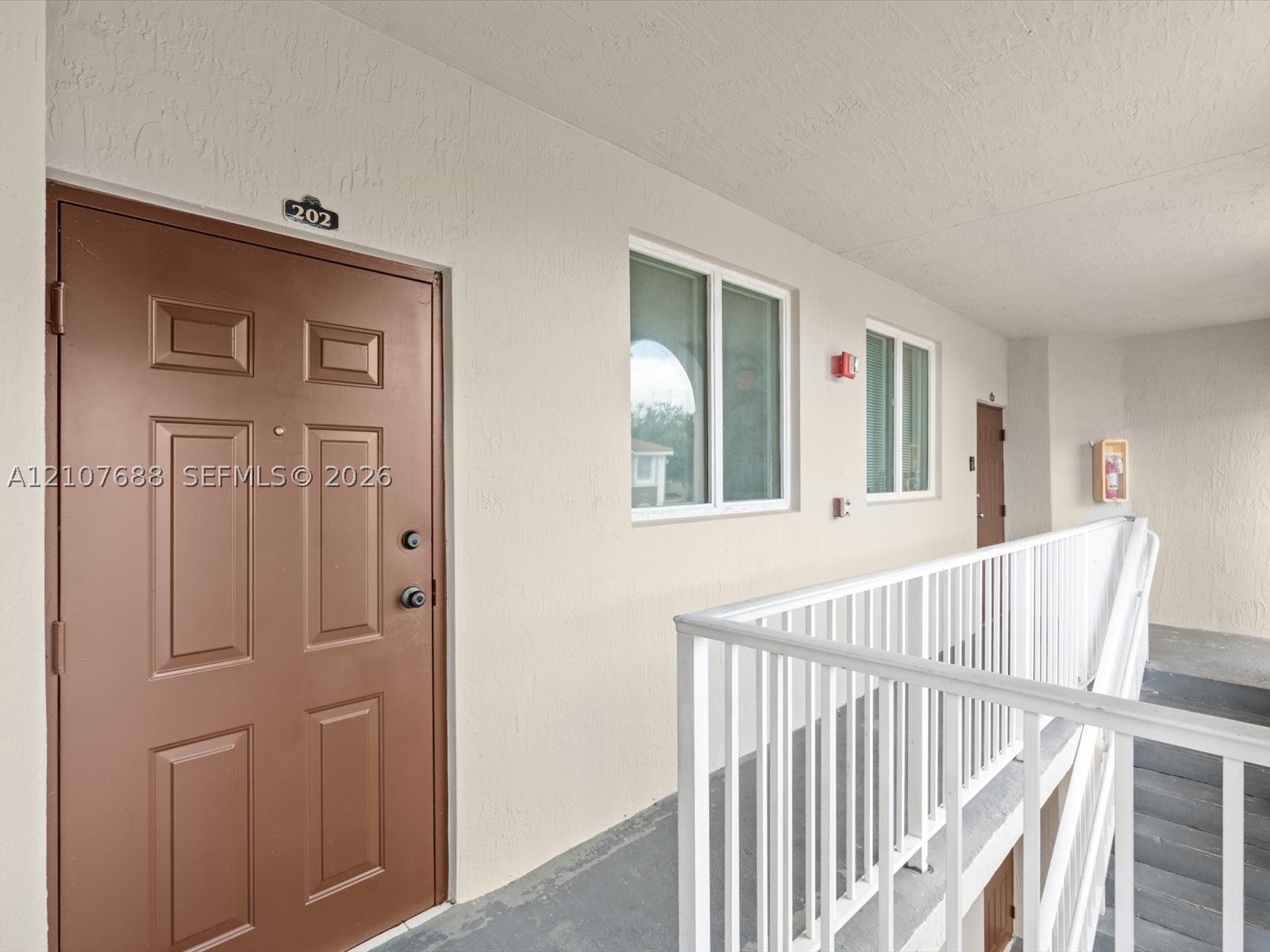 1677 Se 27th Ct 202 Property Photo 4
