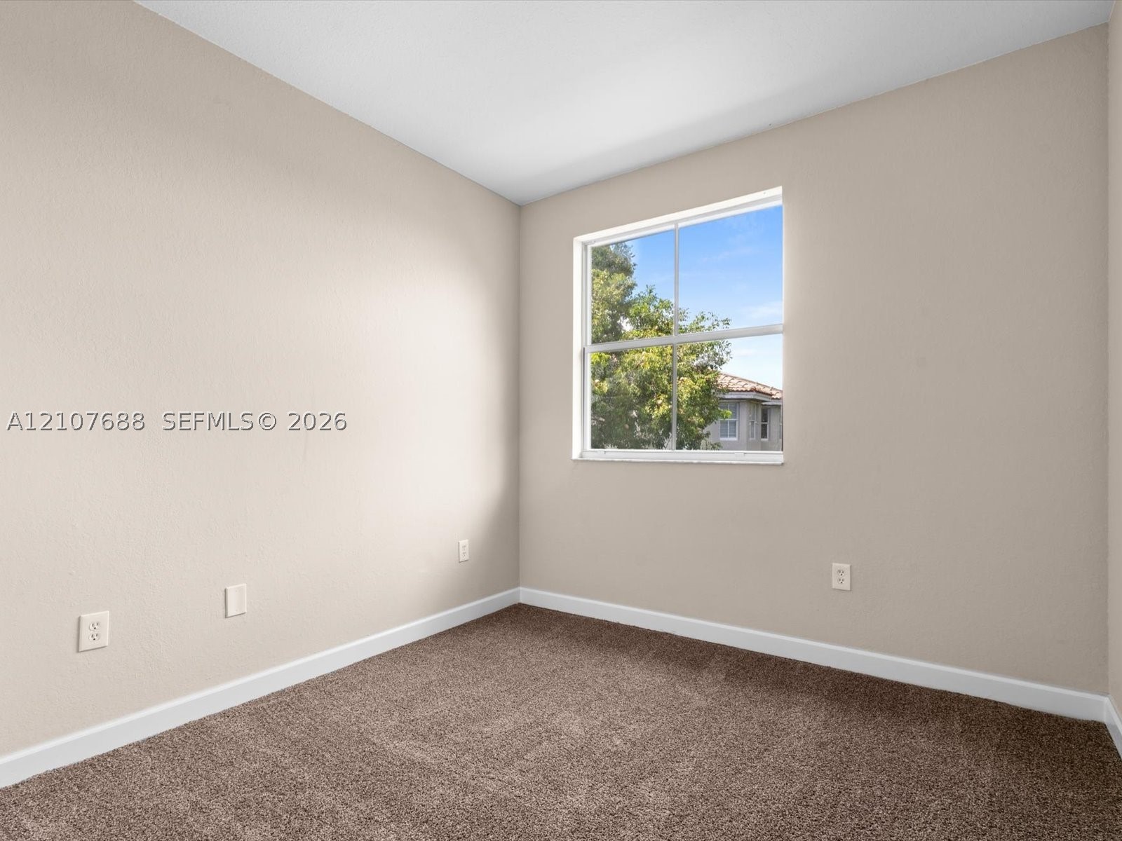 1677 Se 27th Ct 202 Property Photo 29