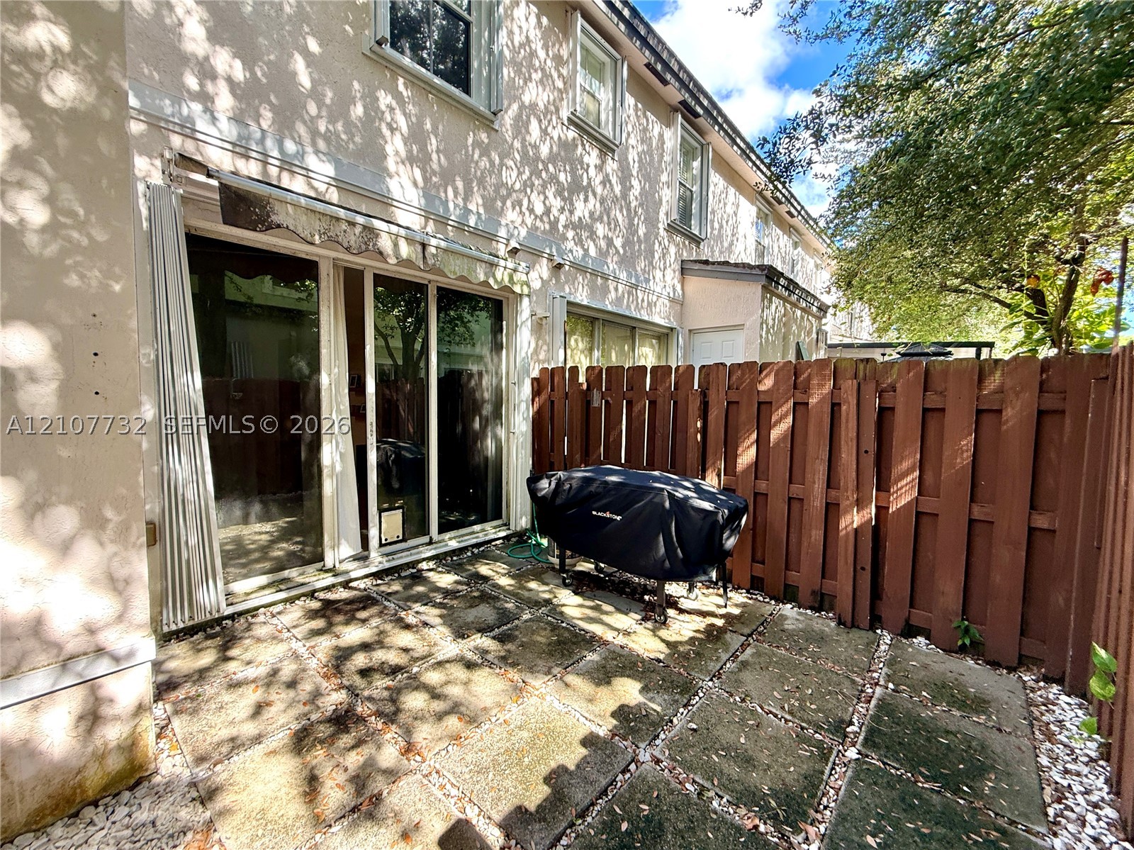 153 Se 28th Pl 7 Property Photo 26
