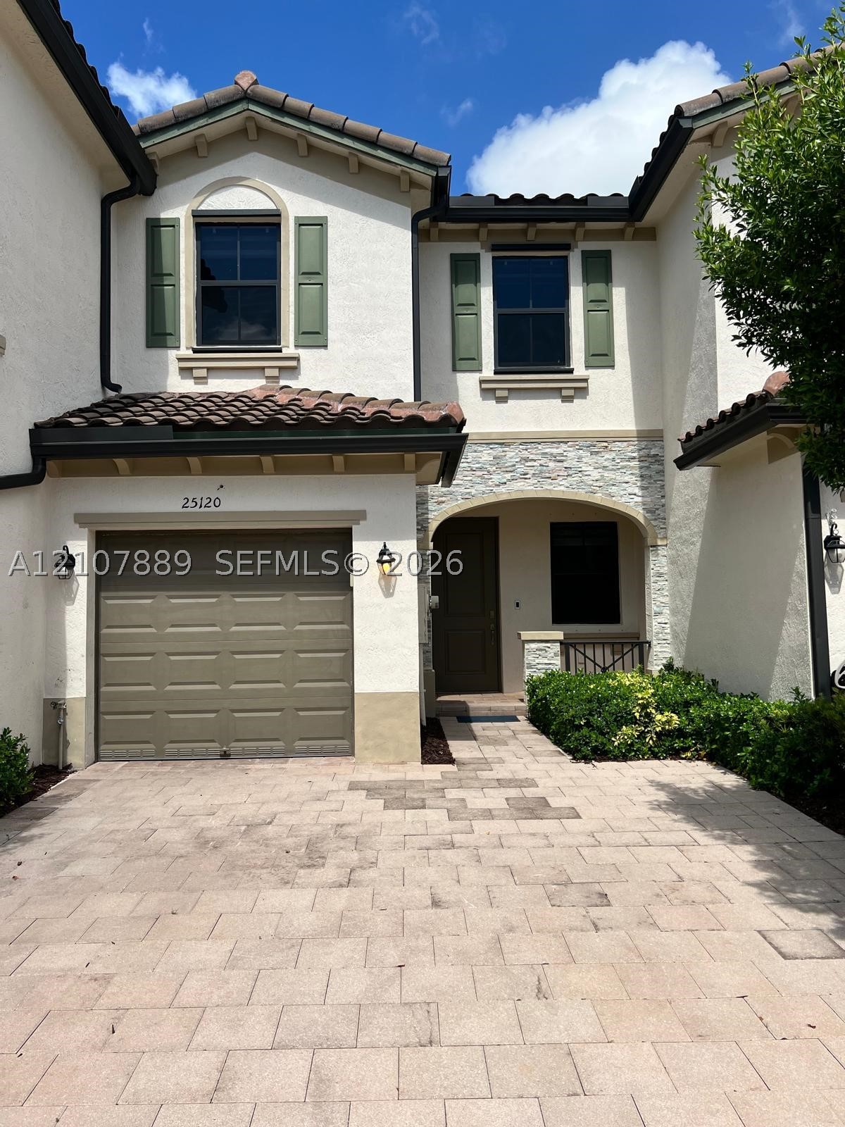 25120 SW 114th Ave 25120 Property Photo 1