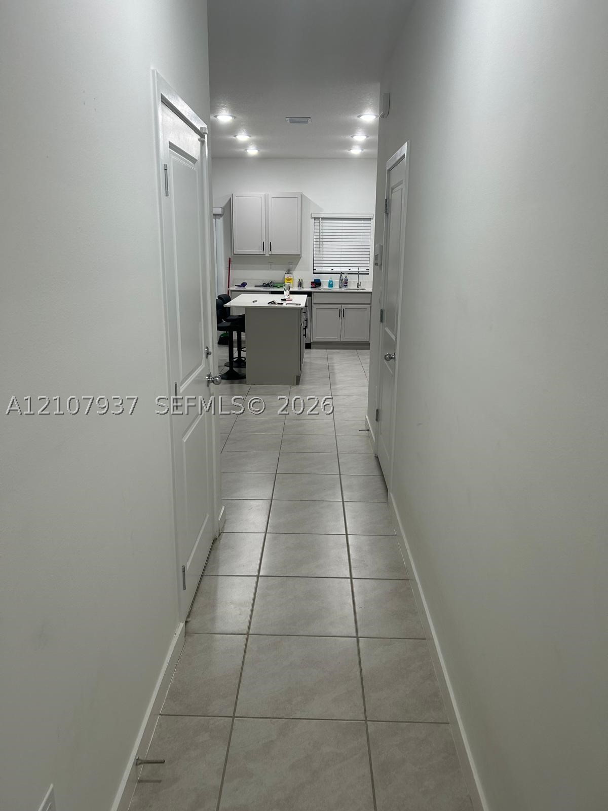826 Sw 11th Ter Property Photo 12