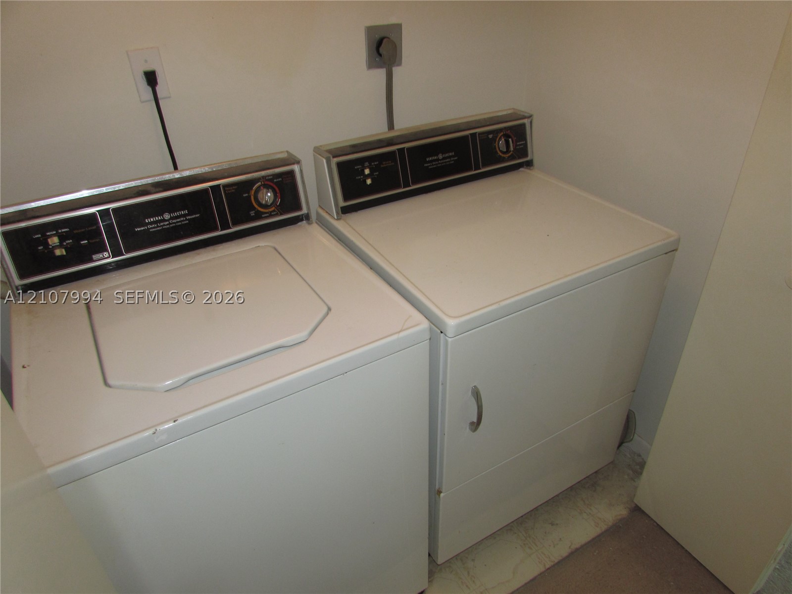 2654 Se 20th Ct 206-d Property Photo 20