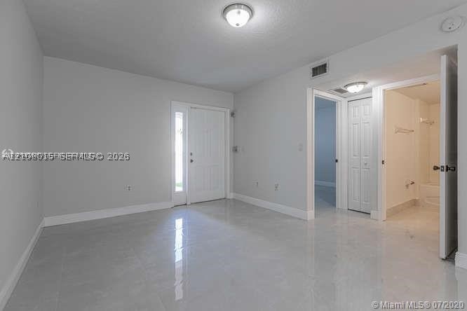 2701 SE 12th Pl 104 Property Photo 1