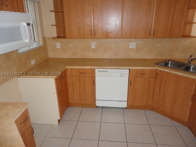 650 Sw 7th Ter 0 Property Photo 3