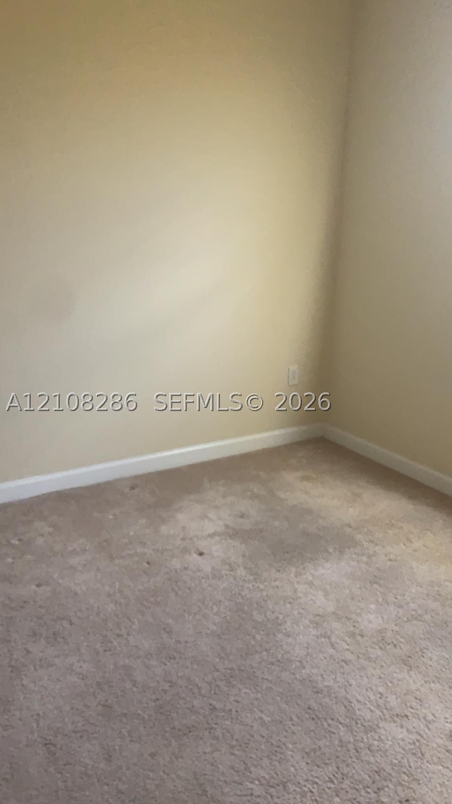 112 Se 28th Ter 21 Property Photo 10