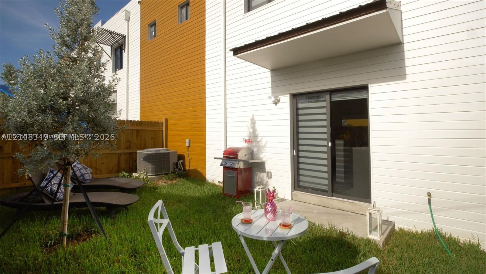 971 Nw 12 Street Property Photo 4
