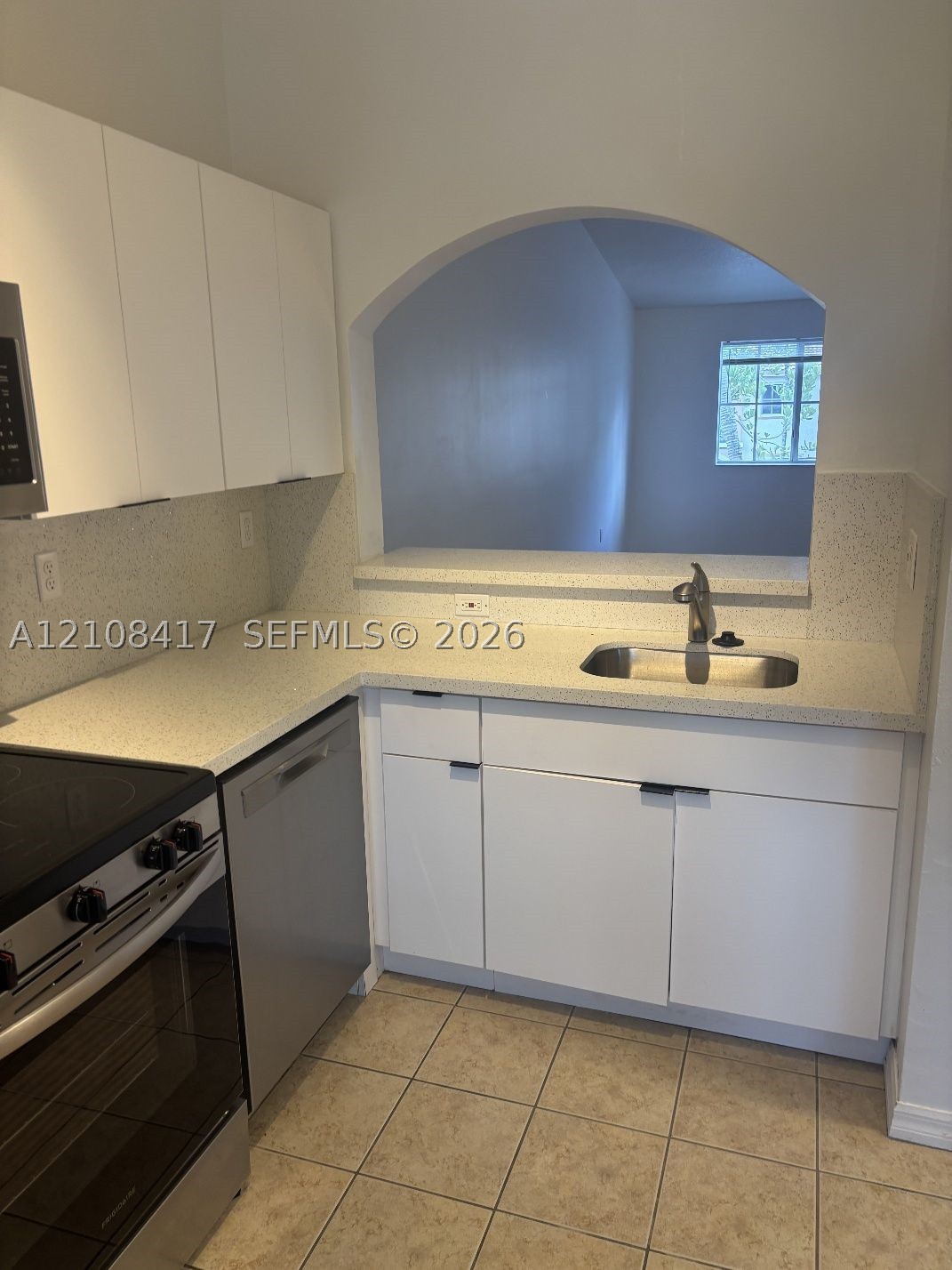 2931 Se 12th Rd 205-55 Property Photo 7