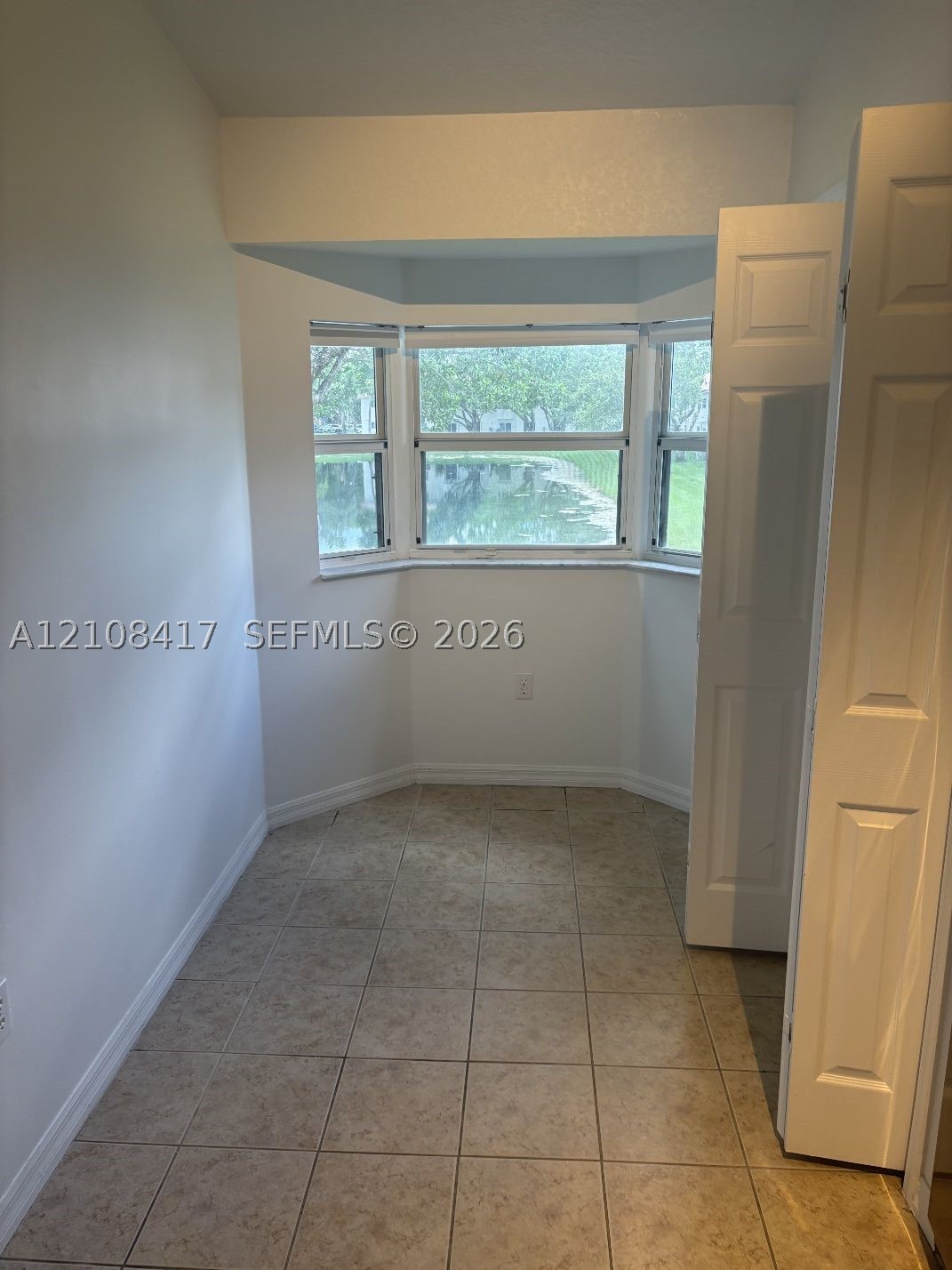 2931 Se 12th Rd 205-55 Property Photo 9