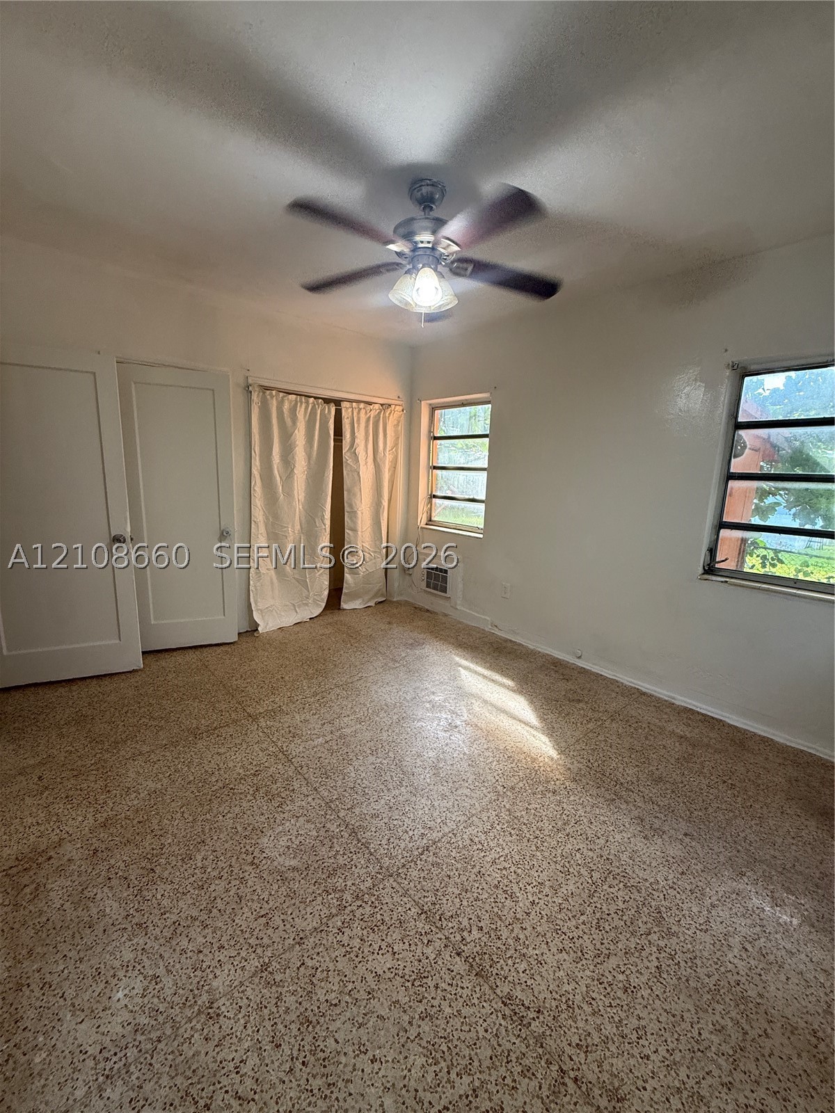 262 Ne 111th St Property Photo 11
