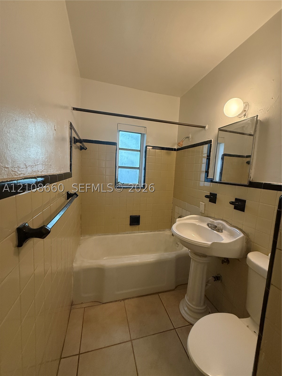 262 Ne 111th St Property Photo 14