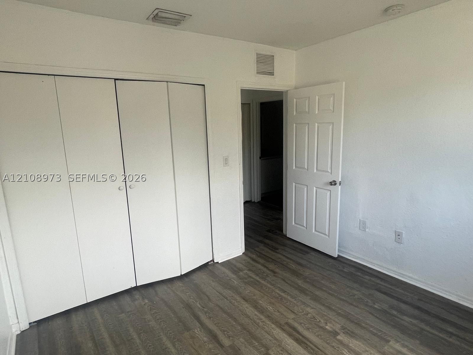 609 Sw 10th St 609 Property Photo 6