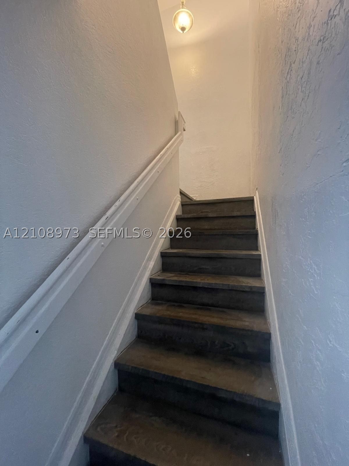 609 Sw 10th St 609 Property Photo 8