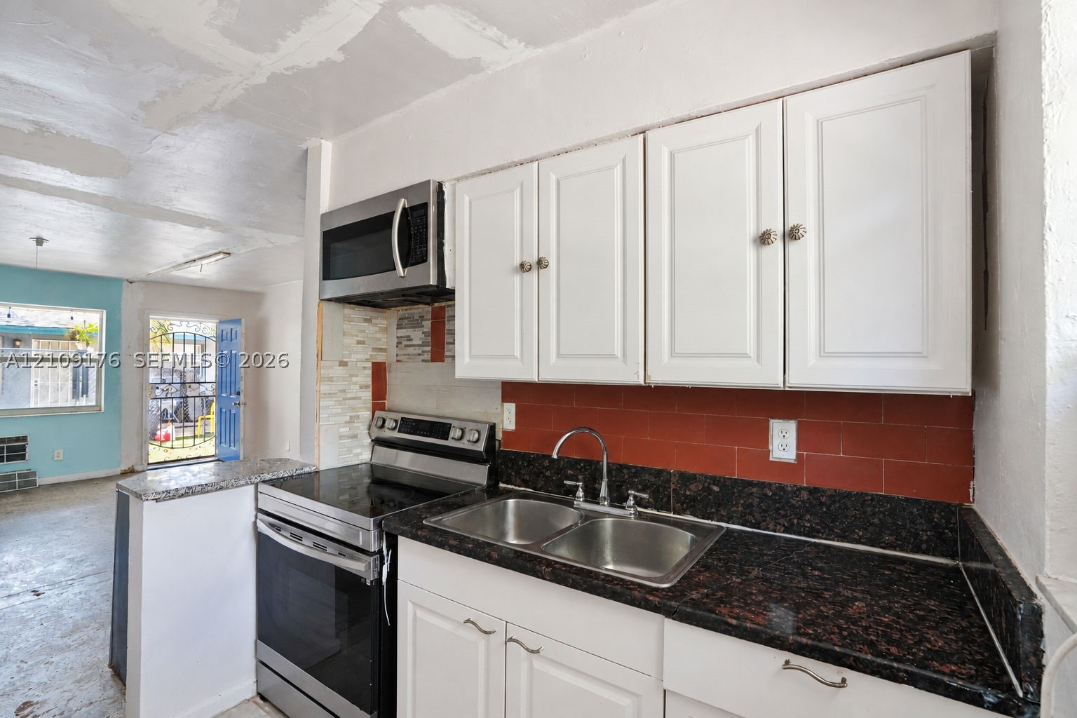 2664 Sw 7th St Property Photo 17