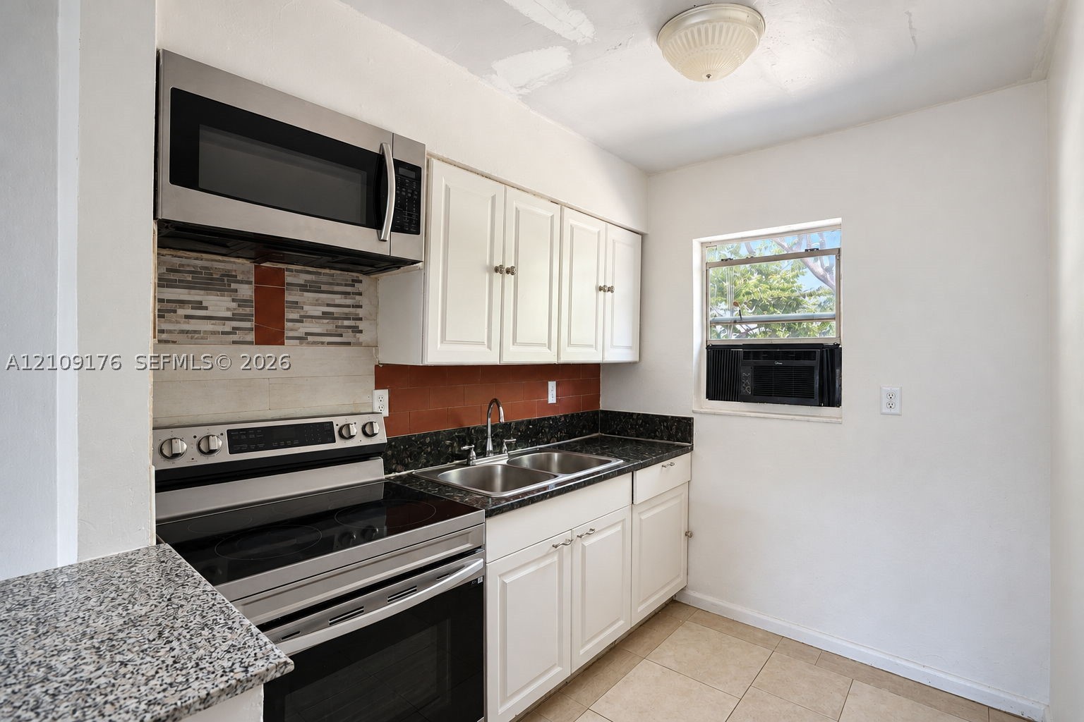 2664 Sw 7th St Property Photo 18