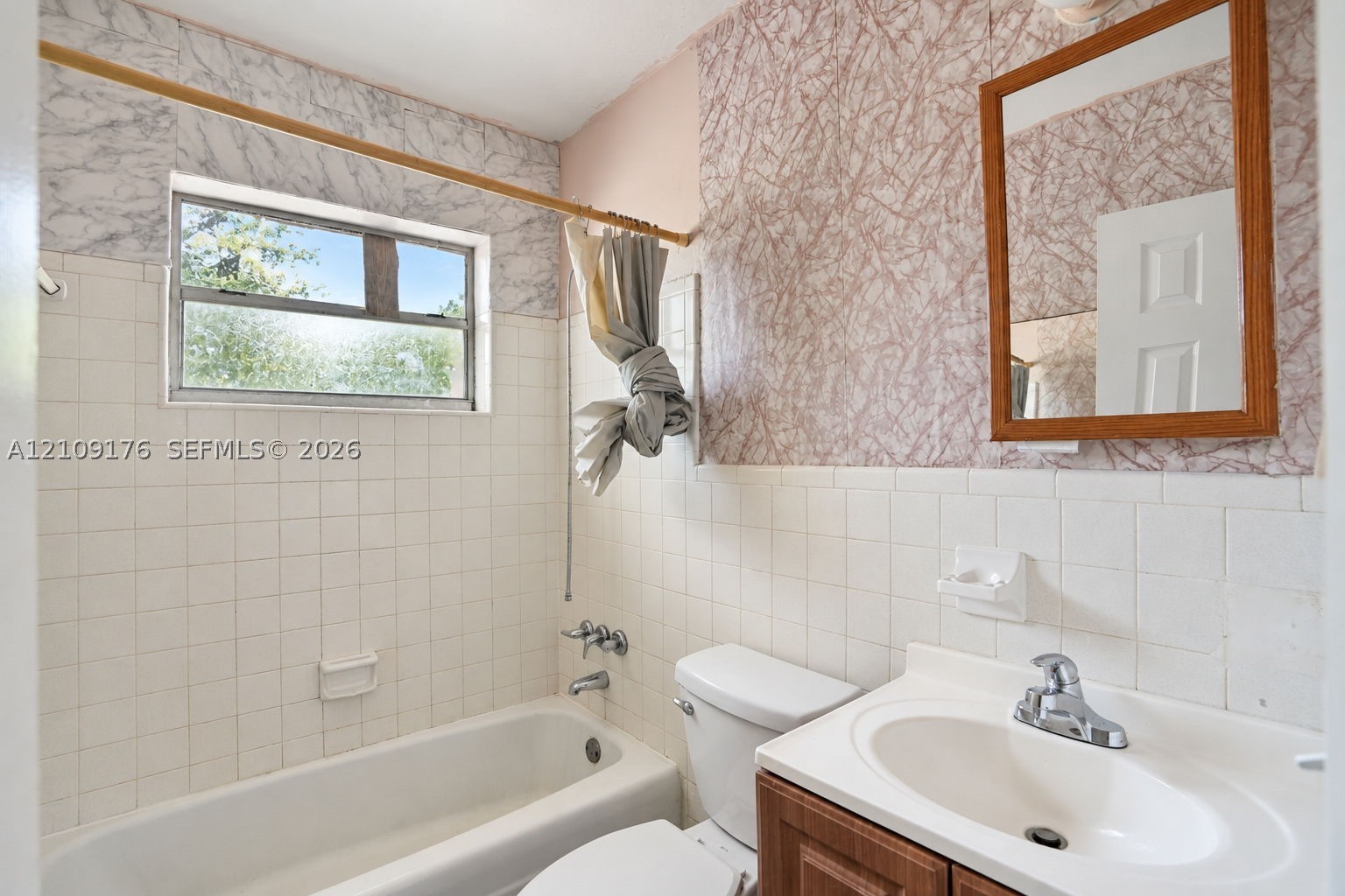 2664 Sw 7th St Property Photo 25