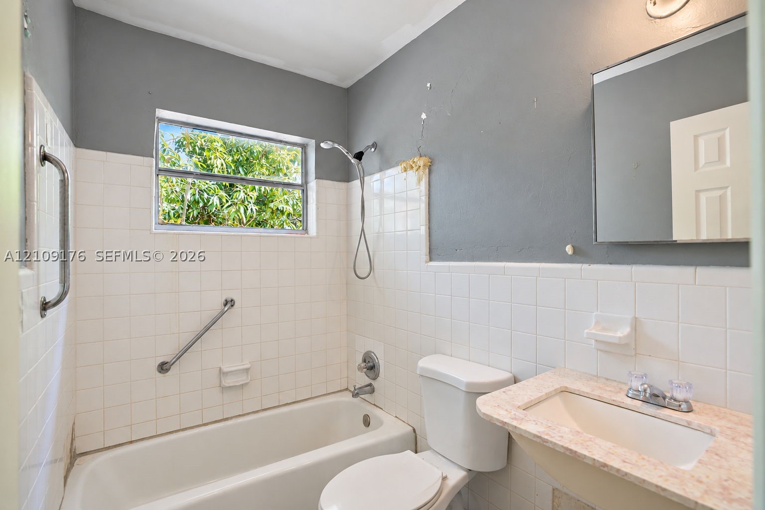 2664 Sw 7th St Property Photo 37