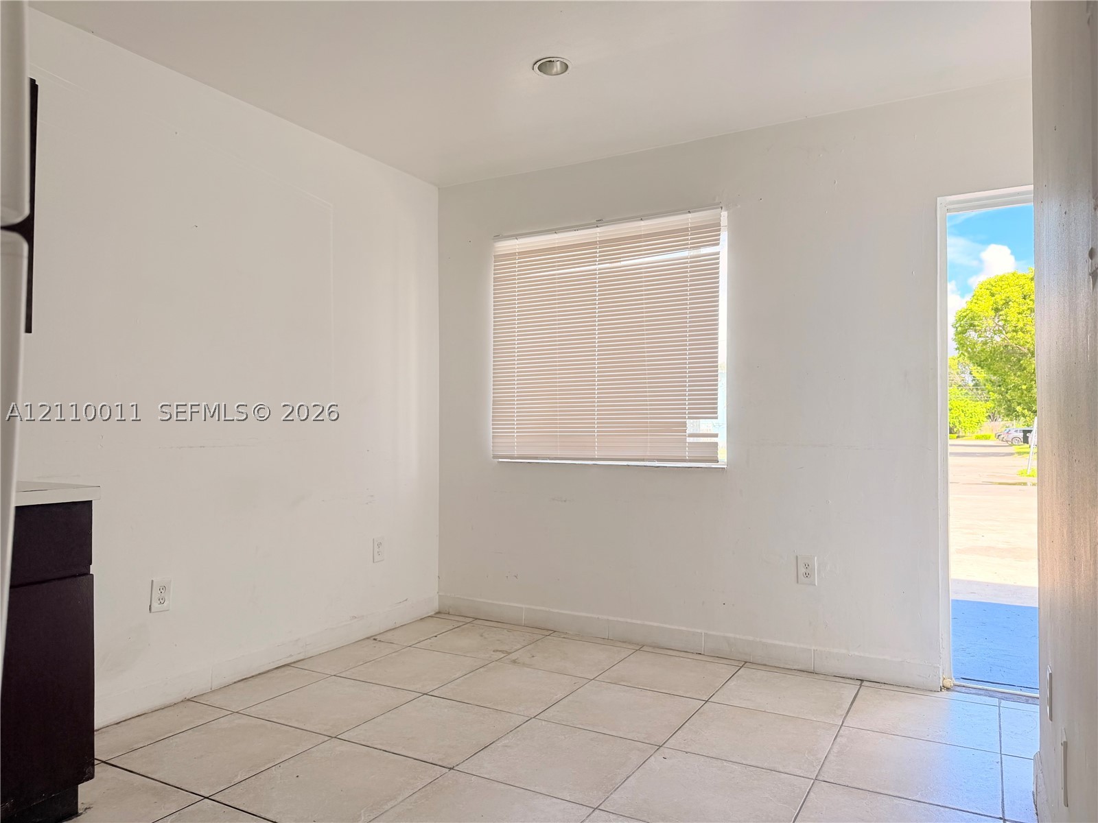 848 Sw 5th St 101 Property Photo 5