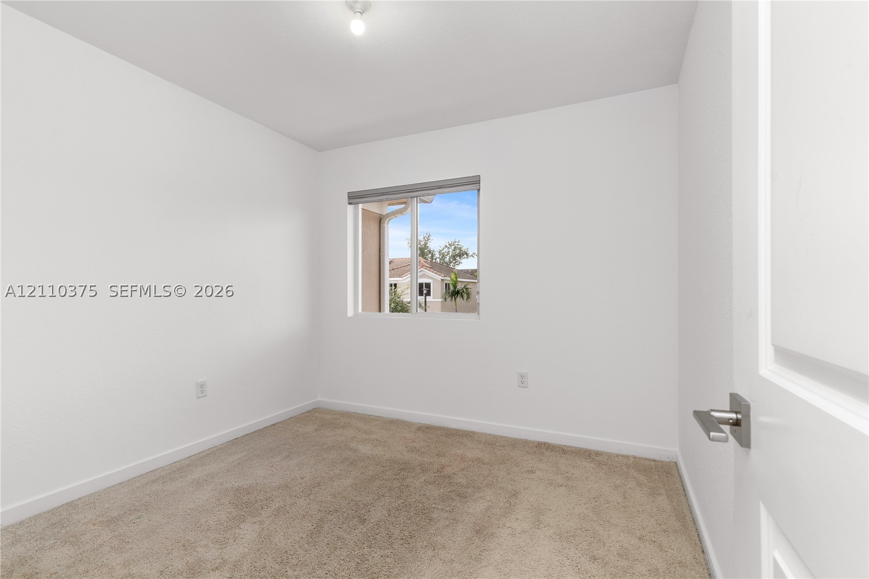 1051 Se 23rd Ter Property Photo 32